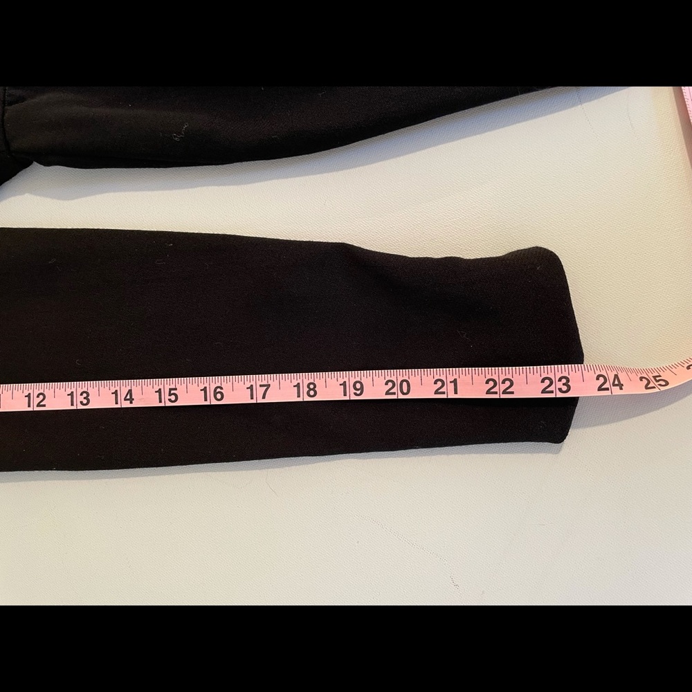 VINTAGE - CAROLYNE ROEHM BLACK DRESS - Picture 7 of 13